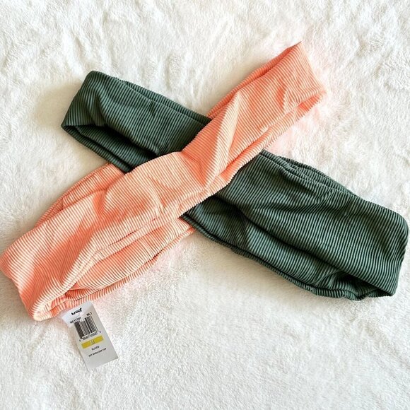 NWT Reef Women's Sliced Off Shoulder Top Swimsuit - Medium - Picture 6 of 9